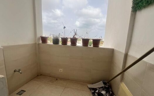 Appartement a louer Point E