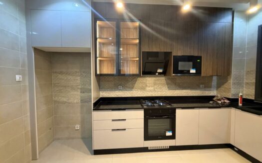 Appartement F4 neuf semi-équipé à louer à Ngor-Almadies